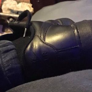 Meet your Posher, Manuel